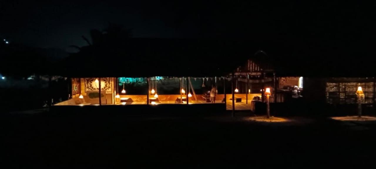 Banana Tree Home Stay 亨比 外观 照片