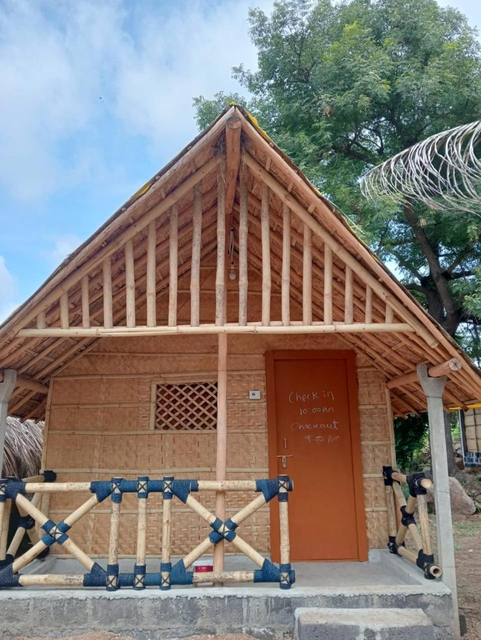 Banana Tree Home Stay 亨比 外观 照片