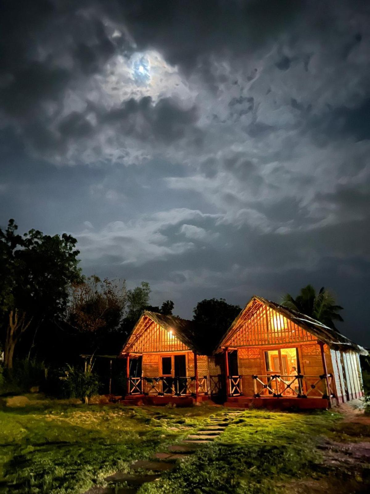 Banana Tree Home Stay 亨比 外观 照片
